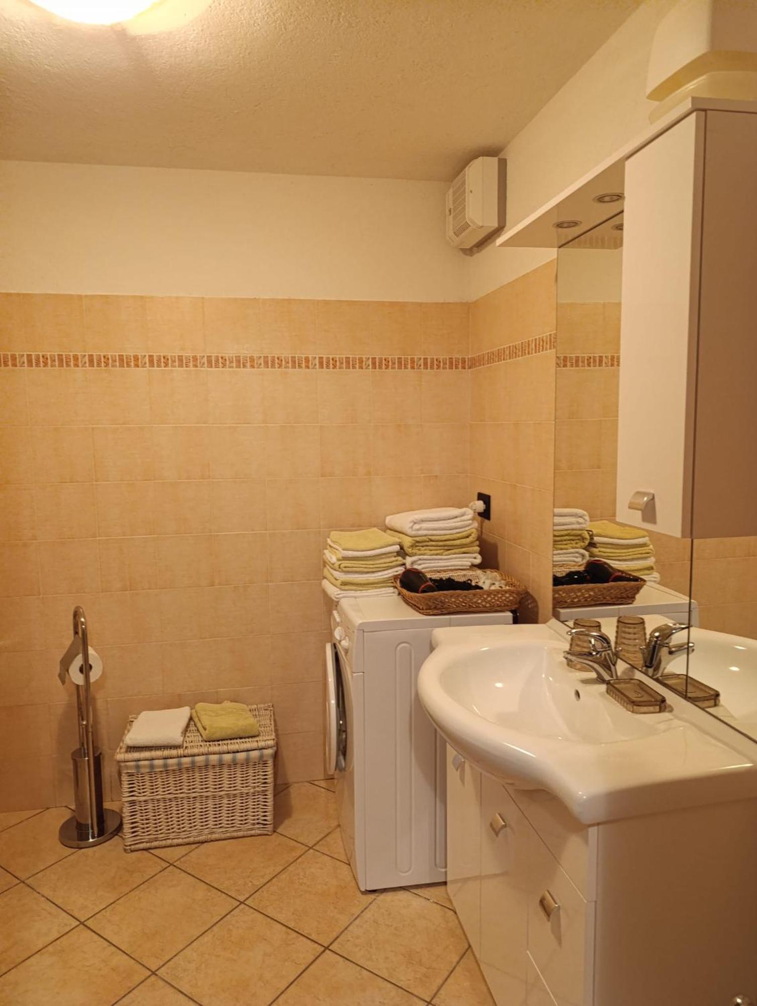 Casa Fedora Daire Saint-Vincent Dış mekan fotoğraf